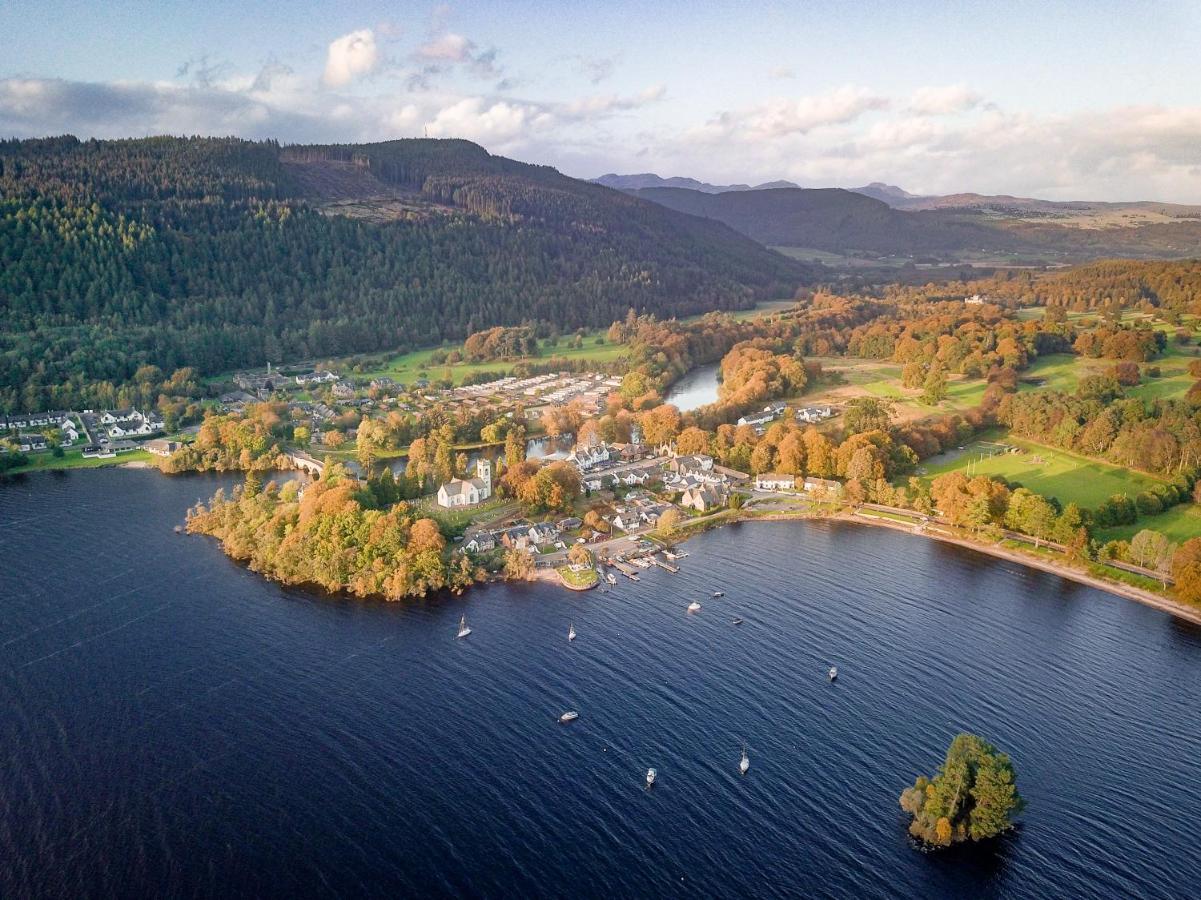 Mains Of Taymouth Country Estate 5* Maxwell Villas Кенмор Екстериор снимка